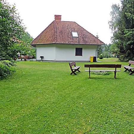 Sleeps 10 Сasa de vacaciones *